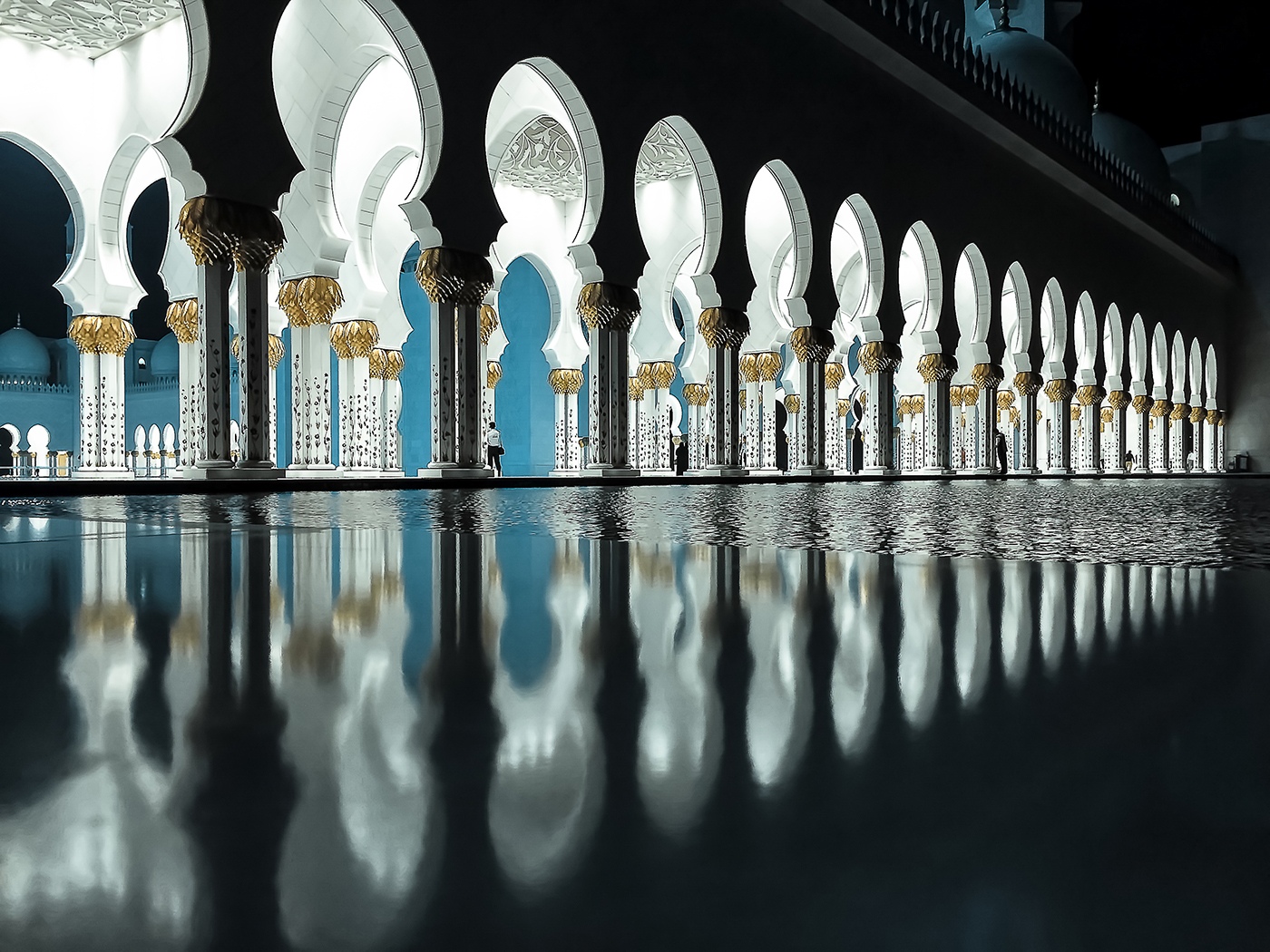 2017-CAPA-SILVER-IND-SHEIKH-ZAYED-MOSQUE-iPhone-Competition